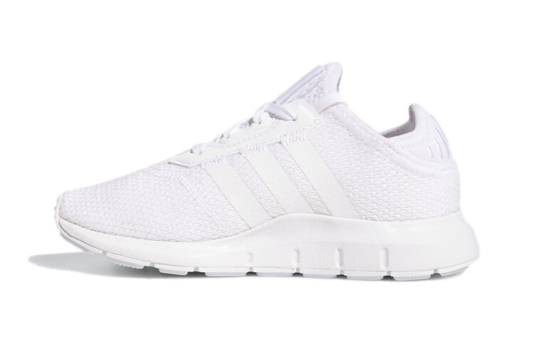 

Детские кроссовки adidas originals Swift Run X PS