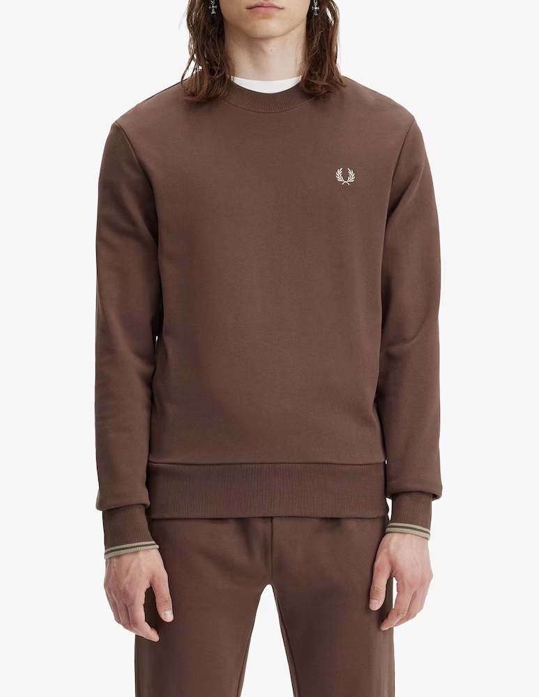 

Базовая толстовка с небольшим логотипом Fred Perry, коричневый