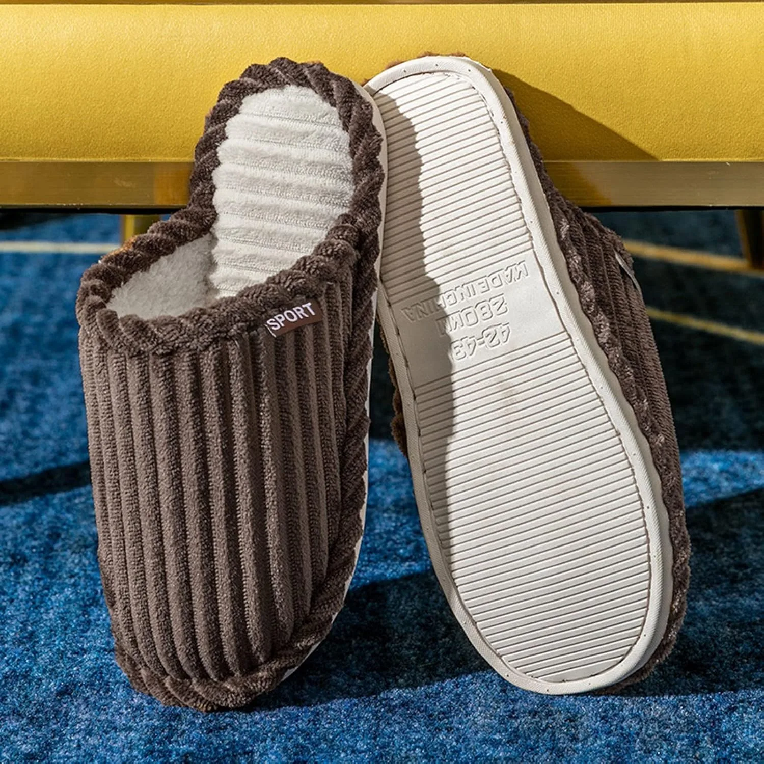 Домашние тапочки, теплые, плоской подошвой, мягкие, уютные, из пены с эффектом памяти, яркие, модные, милые, мягкие, незаметные, на фото домашние краны, повседневные Generisch, темно-коричневый — фото 4