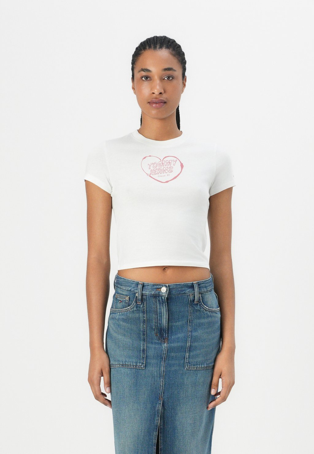 

Футболка с принтом SLIM HEART TEE Tommy Jeans, слоновая кость