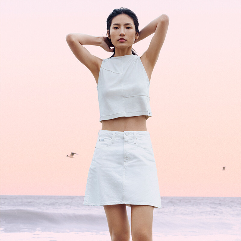 Calvin Klein Женская джинсовая юбка, цвет 1AA- Denim white — фото 4