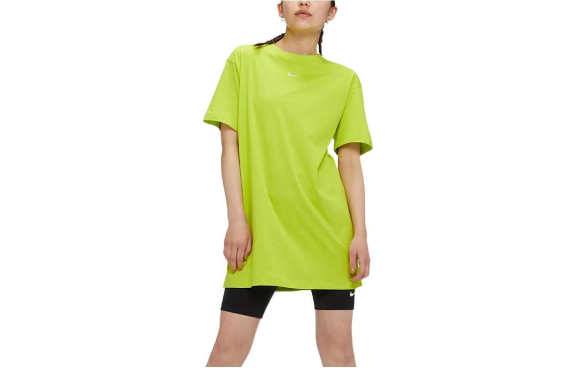 

Спортивная одежда Essentials Series Платье с короткими рукавами женское зеленое Nike