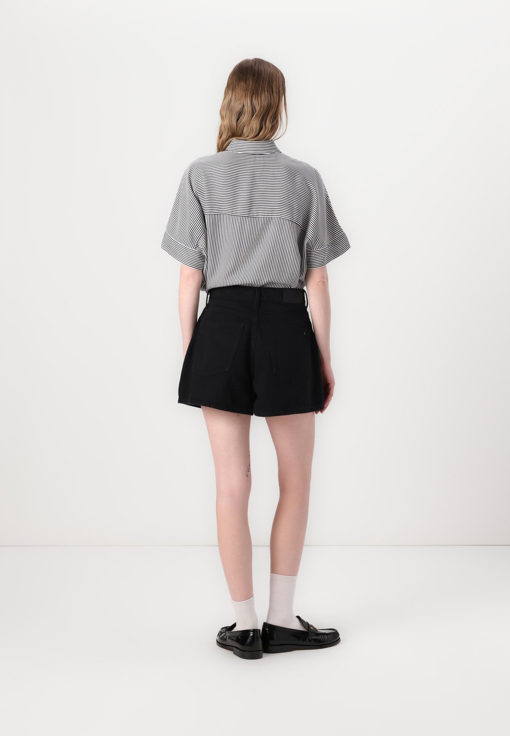 Джинсовые шорты MINI FLARE Tommy Hilfiger, черный — фото 3