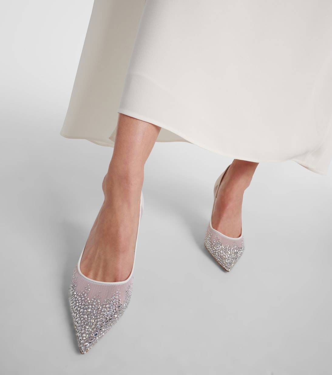 Туфли-лодочки Love 85 с кристаллами и сетчатым верхом Jimmy Choo, White/Crystal — фото 4