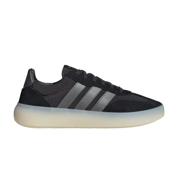 

Кроссовки adidas Wmns Barreda Decode Black Iron Metallic, черный