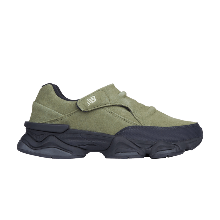 

Кроссовки 8040 'Dark Peridot', зеленый