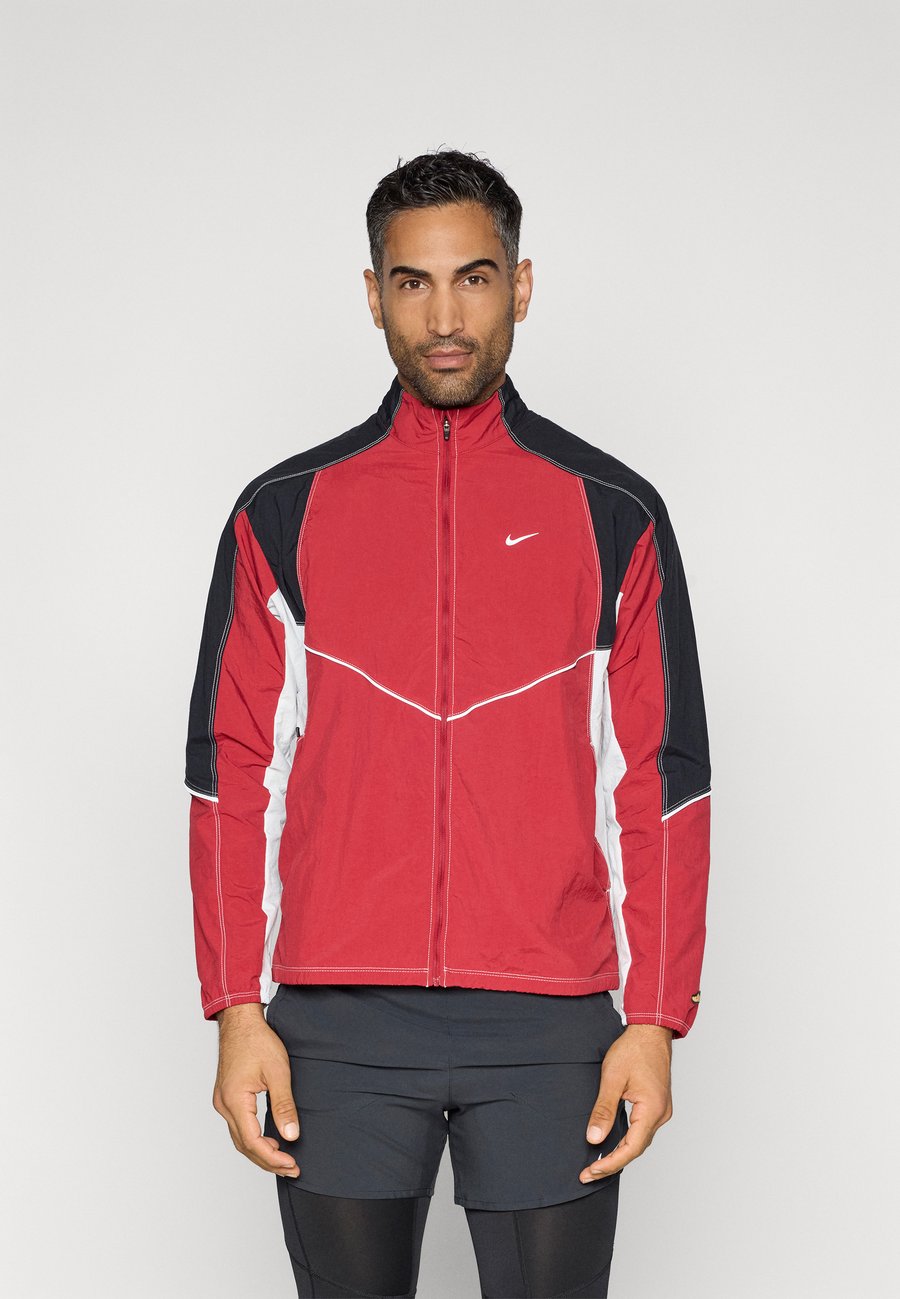 Куртка Nike Performance RETRO TRACK, Team Crimson/Black/Summit White/Reflective Silver-Coloured/Red