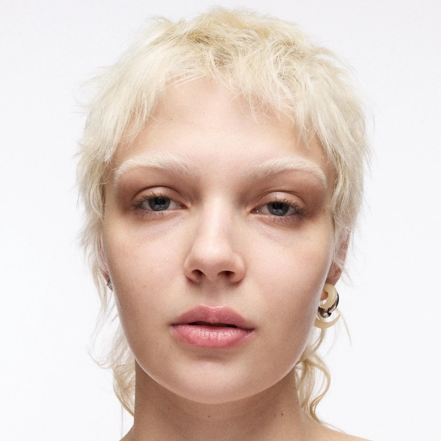 Консилер Studio Fix 36hr Smooth Angles Mac, 44 - n12, 7 мл — фото 4