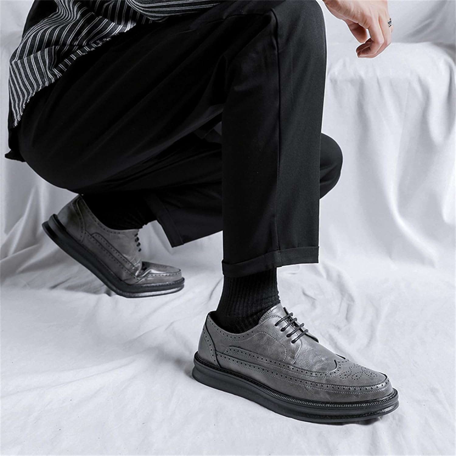 Мужские кожаные оксфорды с перфорацией Wingtip, дышащие, на шнуровке, с противоскользящей резиновой подошвой, ортопедическим комфортом для деловой одежды Jhfdioy, серый — фото 2