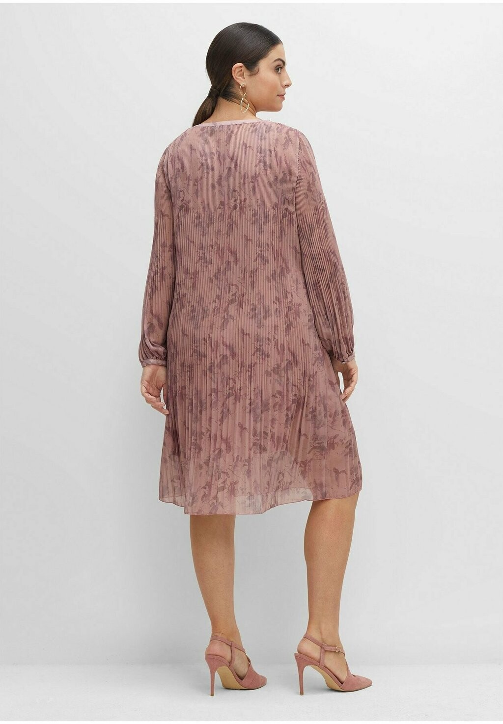 

Дневное платье Sheego, светло-розовый