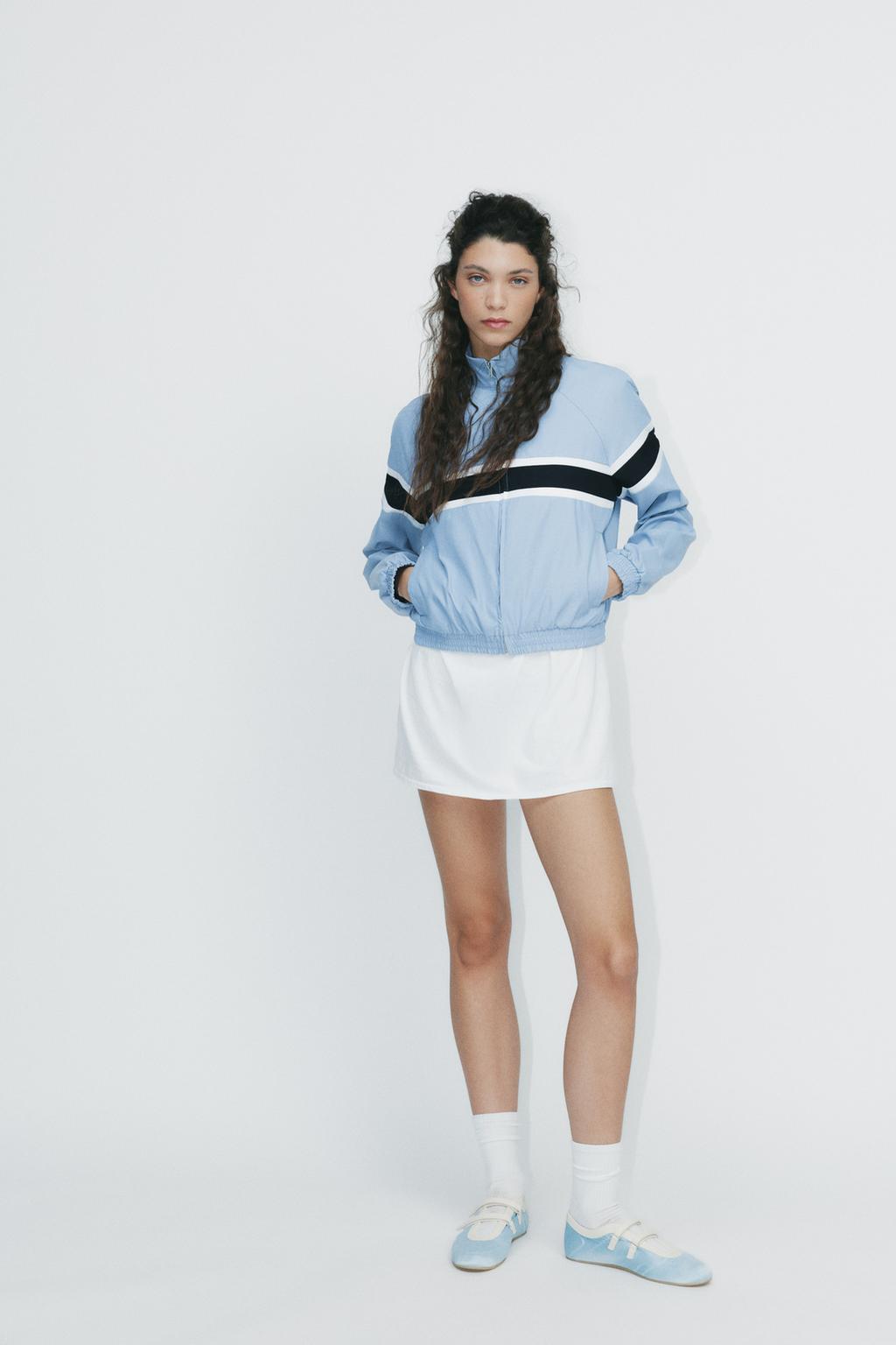 

Куртка в контрастную полоску ZARA, цвет Blue/Grey