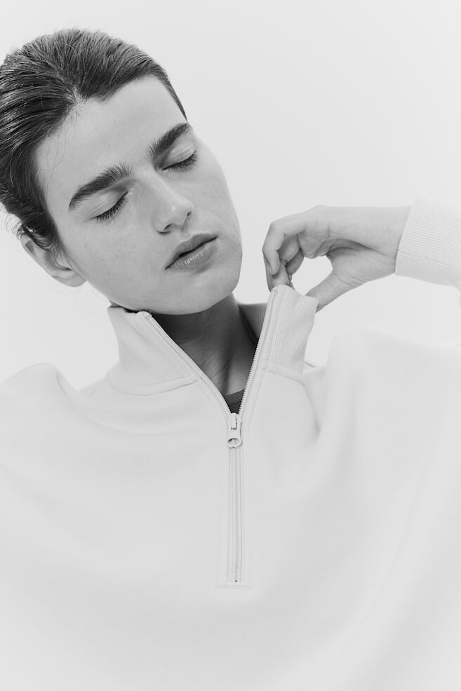 

Спортивная толстовка с короткой молнией H&M, бежевый