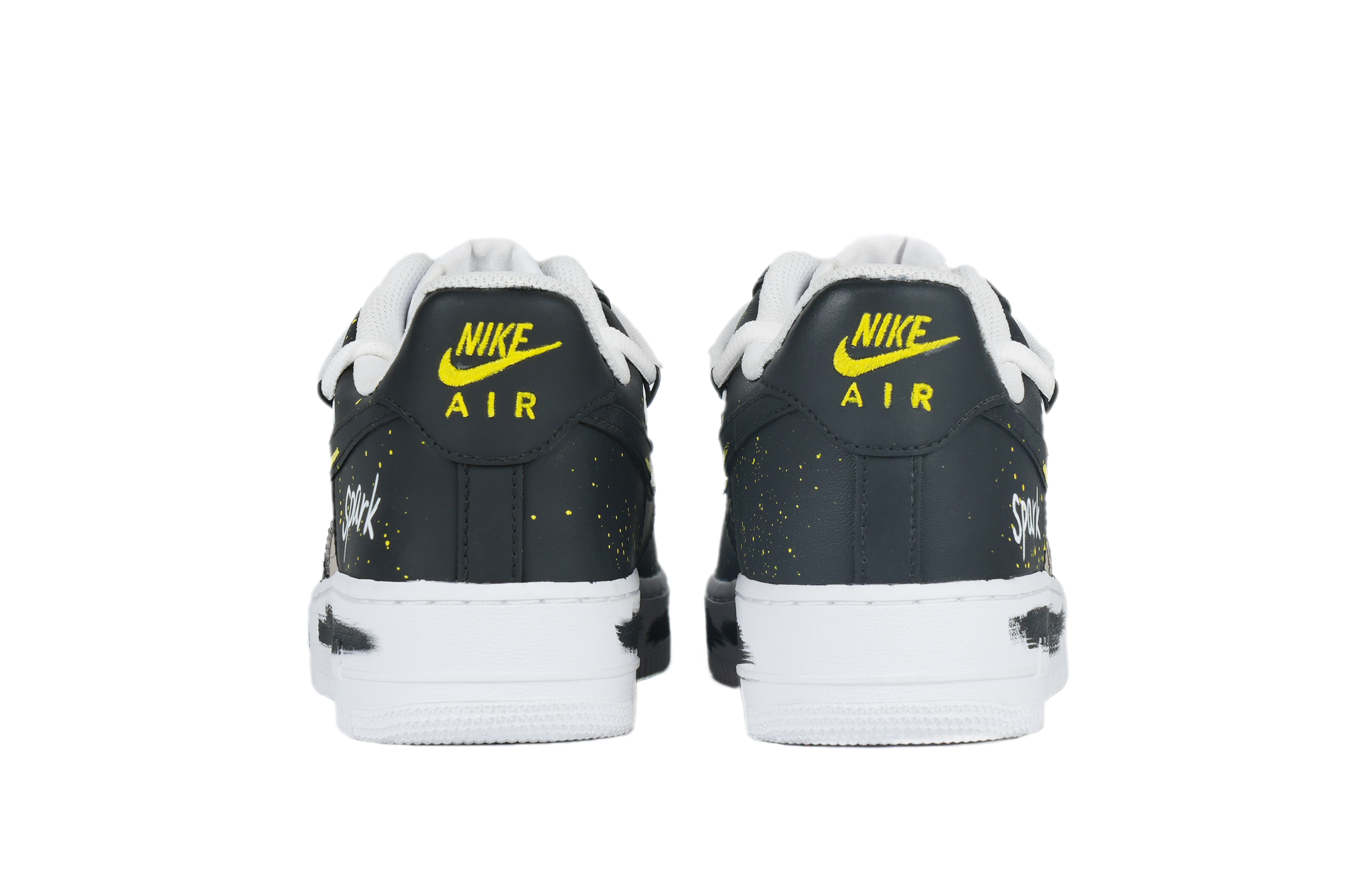 

Женские кроссовки для скейтбординга Nike Air Force 1, Black