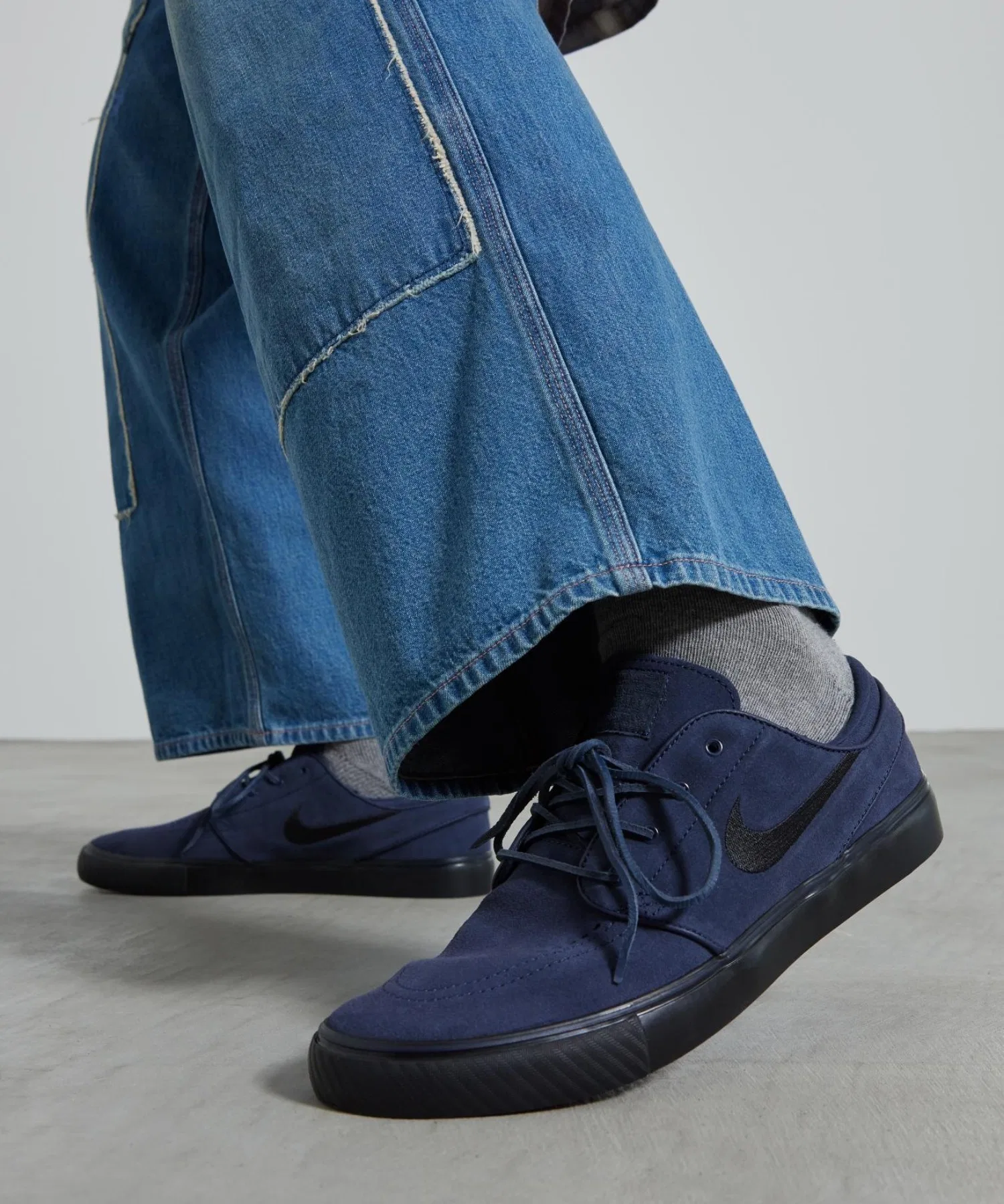 Мужские кроссовки NIKE SB Zoom Janoski OG+ для скейтбординга тёмно-синие