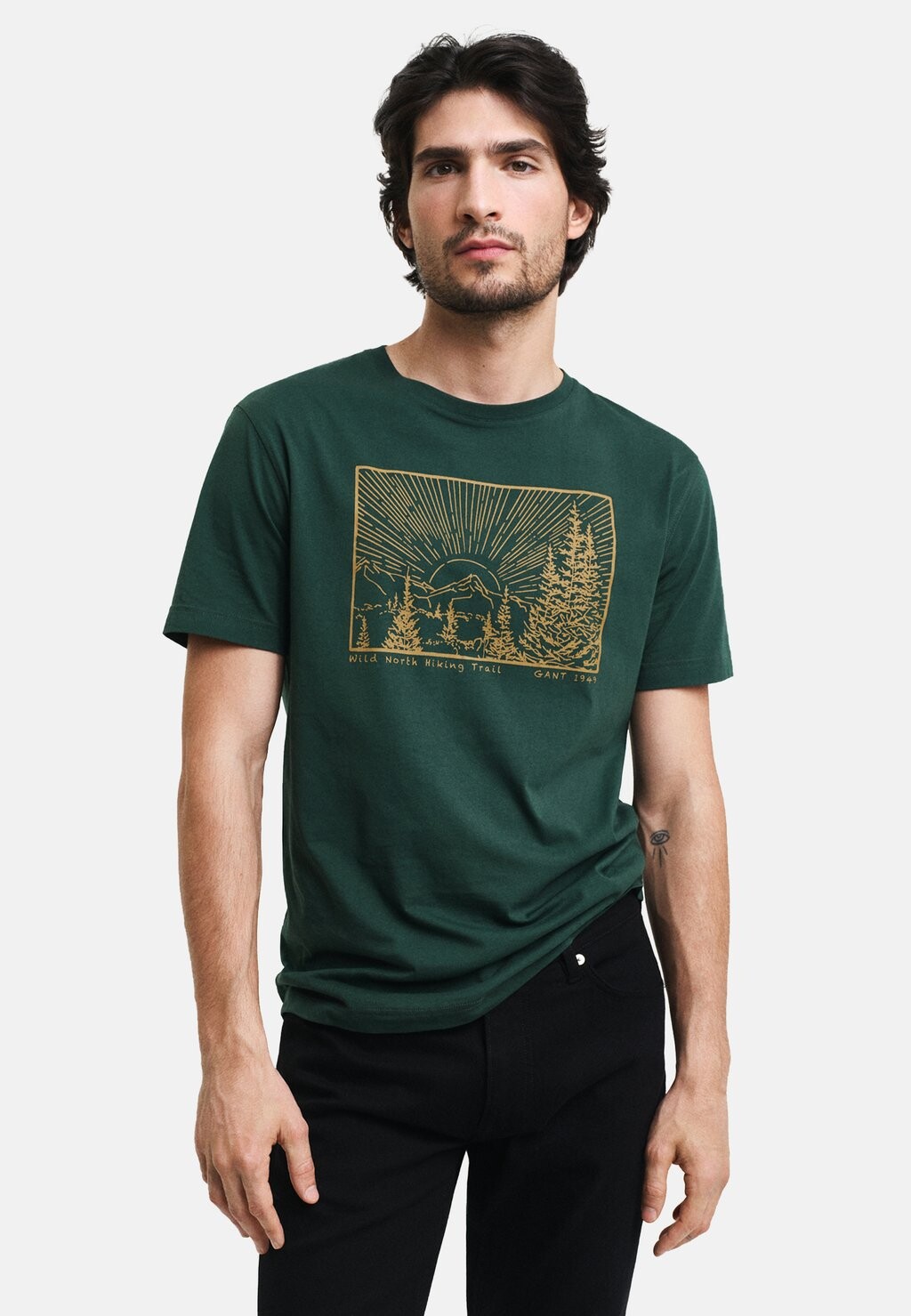 

Футболка с принтом OUTDOOR GRAPHIC GANT, темно-зеленый