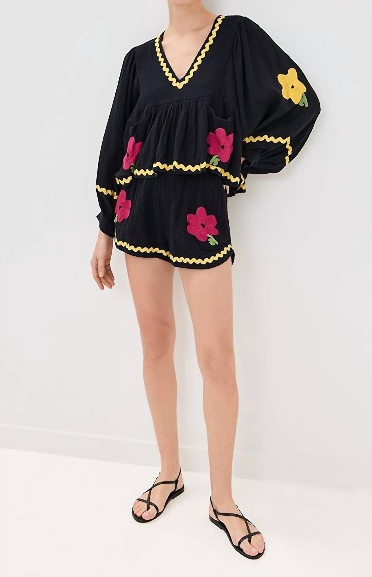 

Топ Renata в вышивке Casablance Blossom Rhode, цвет casablance blossom embroidery