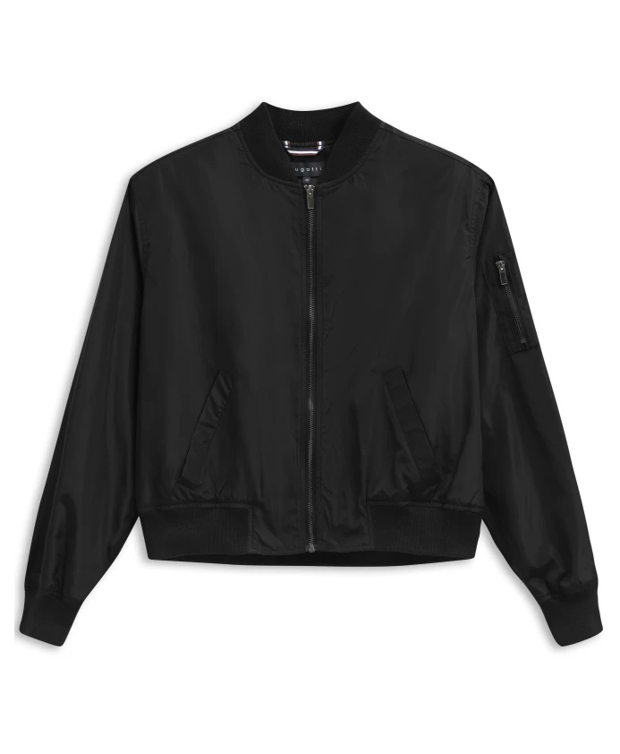 

Классическая куртка-блузон с небольшим воротником. Bugatti, черный