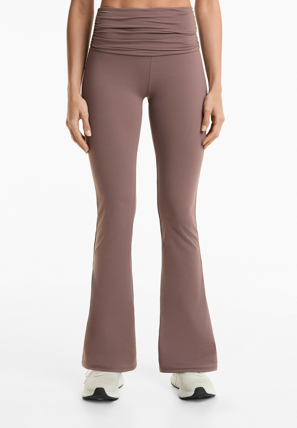 

Брюки HIGH RISE COMFORTLUX FLARE WITH GATHERED WAIST OYSHO, светло-коричневый