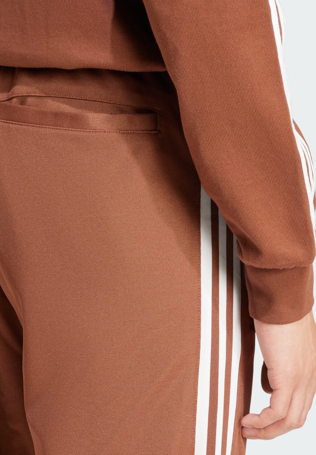 

Спортивные брюки adidas Originals, коричневый