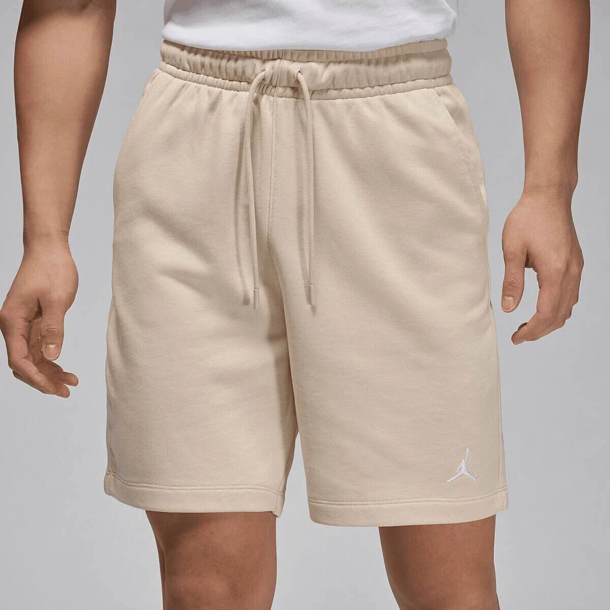 

Флисовые шорты M J Essentials Jordan, цвет Legend Lt Brown/(White)