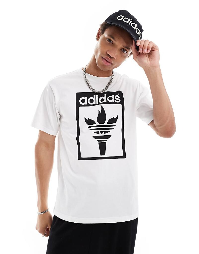 

adidas Originals — белая футболка с рисунком снитча