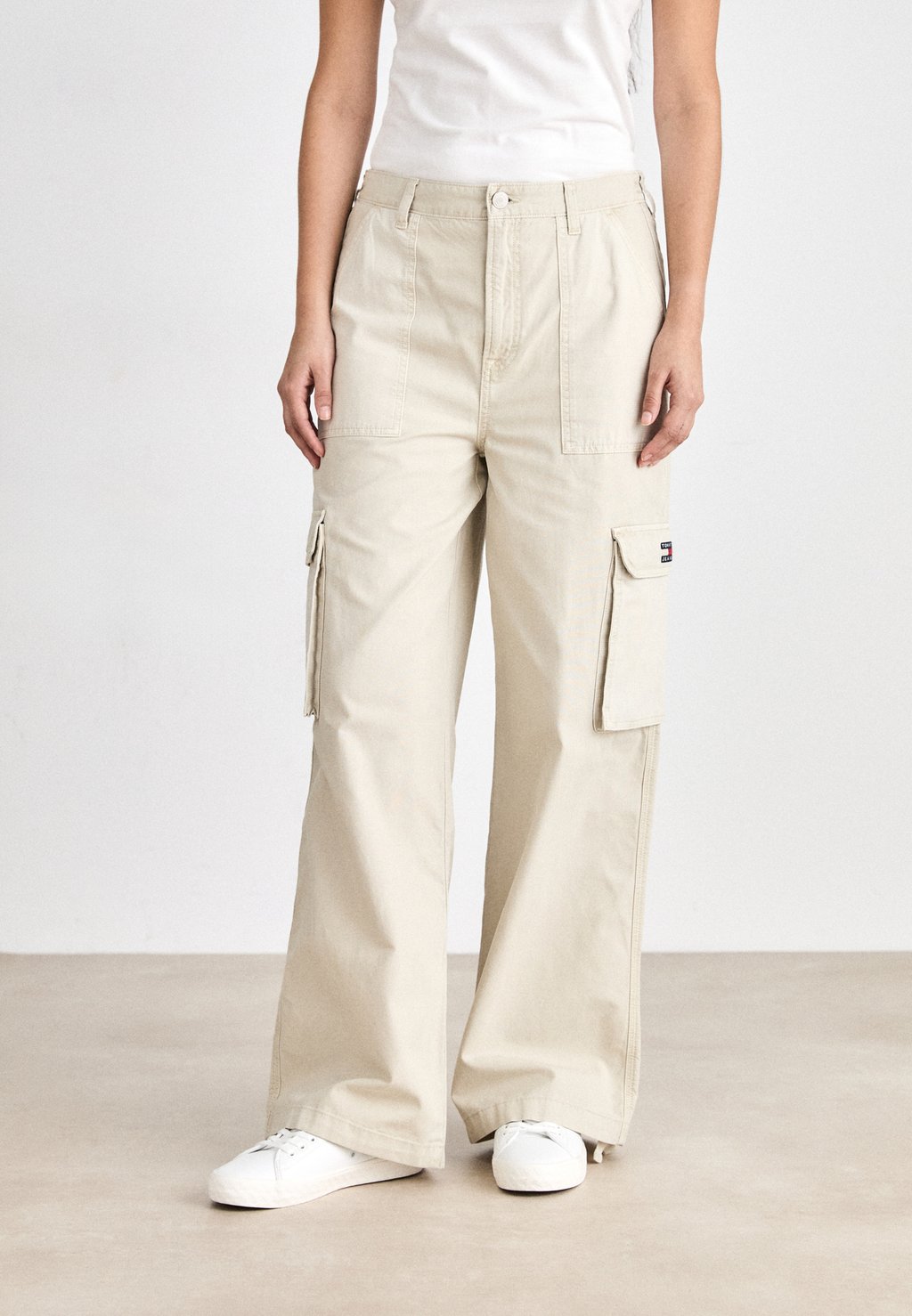 

Брюки с боковыми карманами Claire Utility Blocking Pant Tommy Hilfiger, бежевые