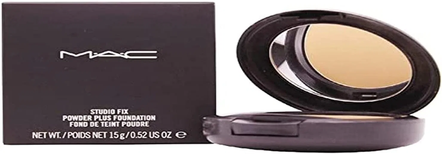 Пудра-основа Mac Studio Fix Powder Plus Foundation NW20, Medium Neutral, 15 г
