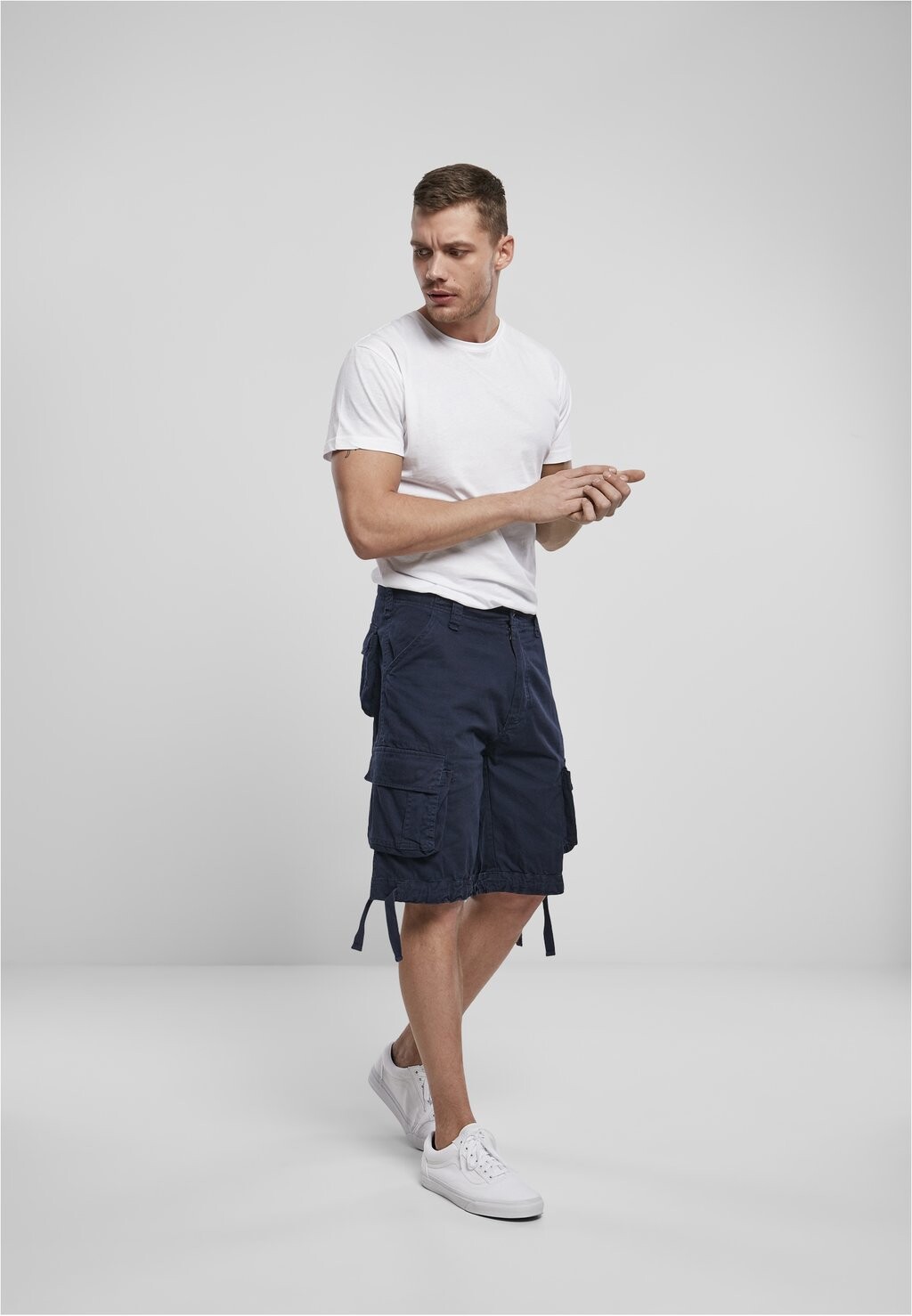 

Шорты Accessoires Urban Legend Cargo Brandit, цвет dark grey