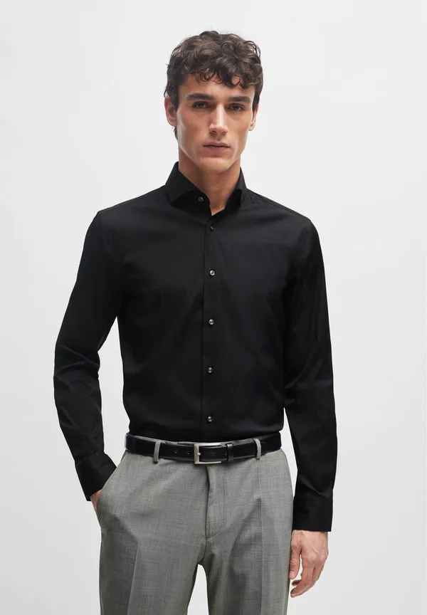 Хэнк развернул рубашку Boss, Black
