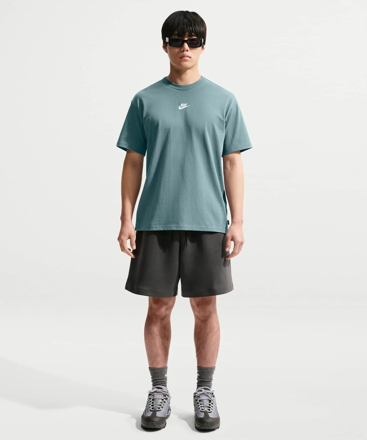 Мужская футболка из органического хлопка Premium Essentials NIKE Mineral Slate — фото 4