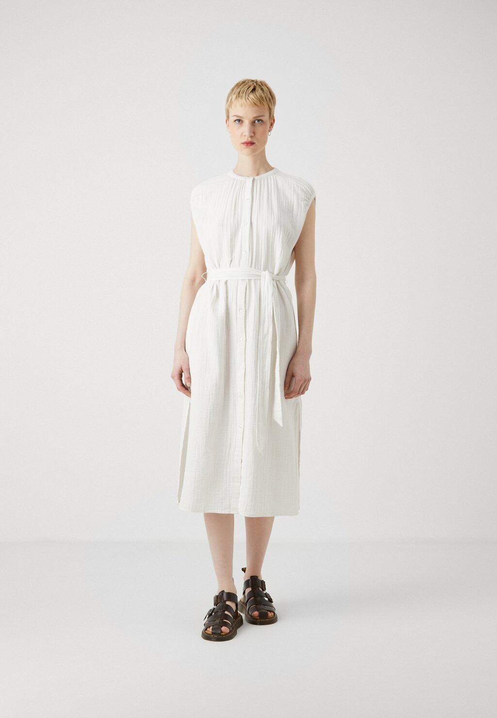 

Платье-рубашка Tie Waist Down Midi Gap Tall, новое кремово-белое