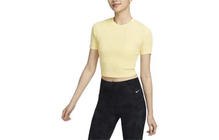 Nike Футболка женская мягкого желтого цвета — фото 3