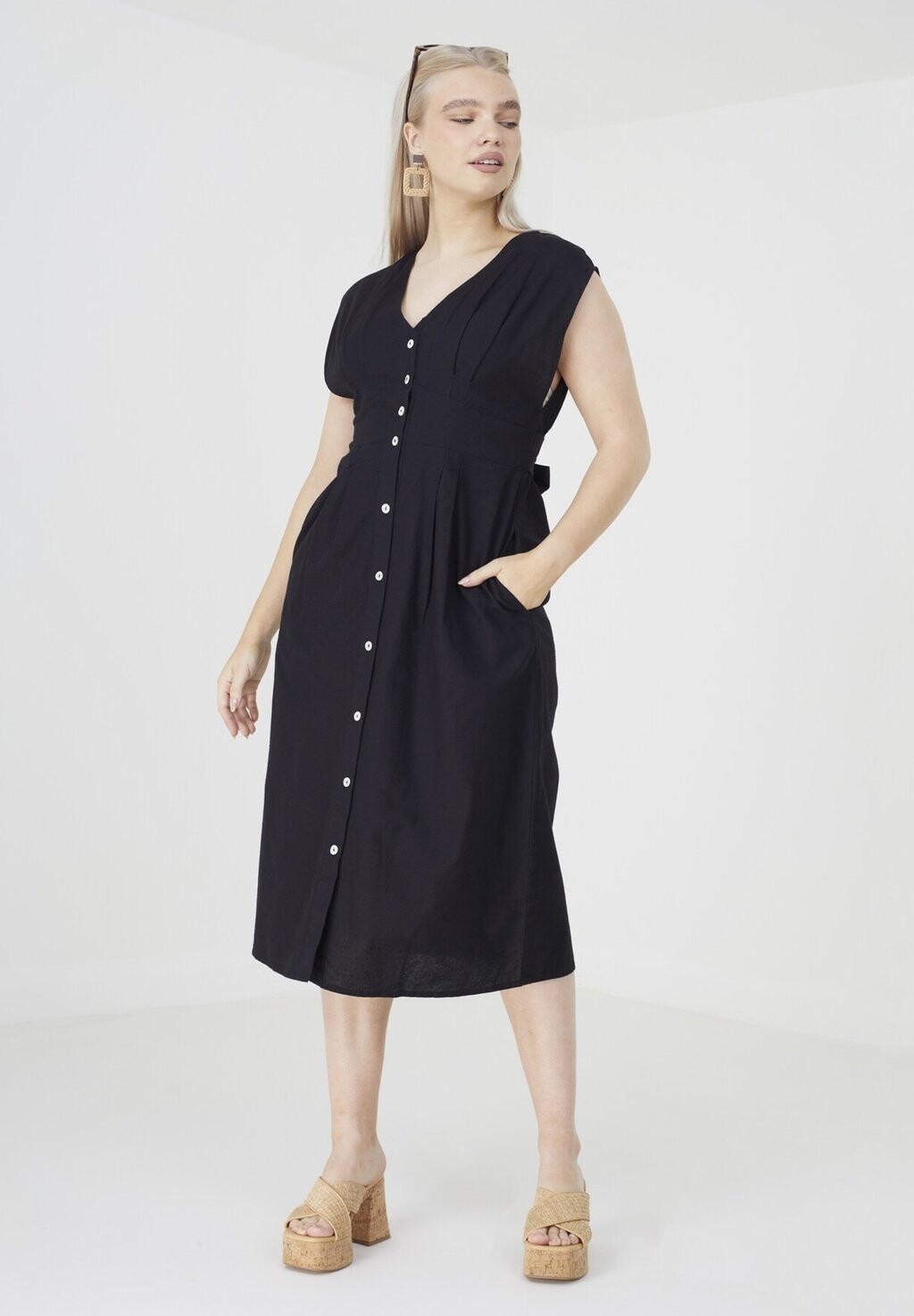 

Платье-блузка Brave Soul, черный