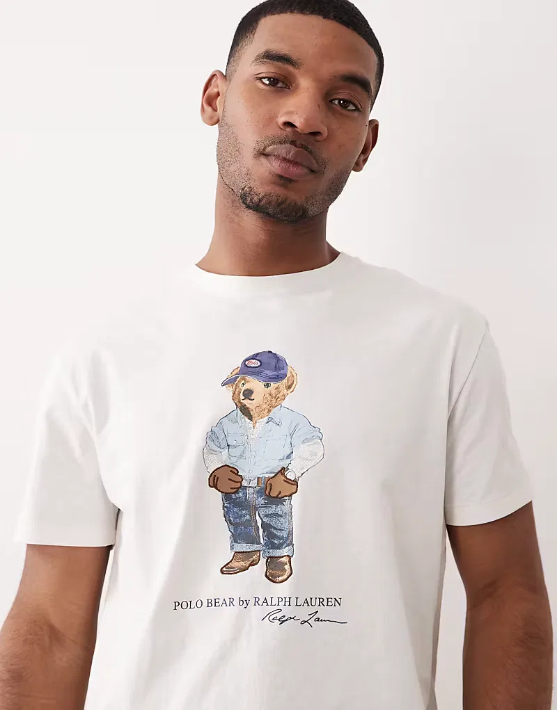 Белая джинсовая футболка-поло Polo Ralph Lauren с принтом на груди в виде медведя