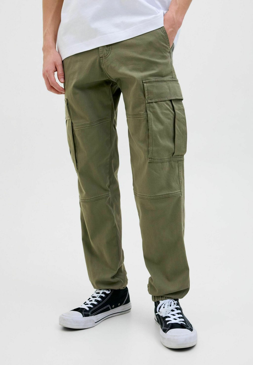 

Брюки карго Jack & Jones, оливковый