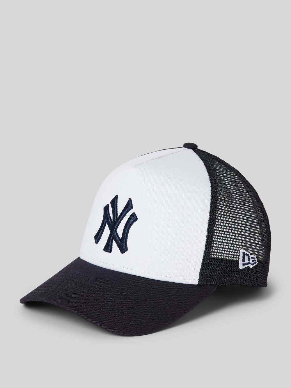 

Кепка Trucker с вышитым мотивом New Era