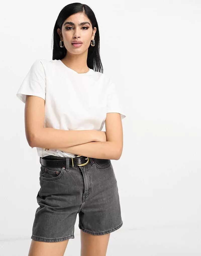 

Белая футболка с круглым вырезом ASOS Ultimate