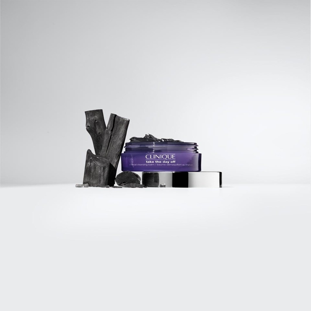 Средство для снятия макияжа Clinique — Take the day off ttdo charcoal detoxifying cleansing balm , объем, 125 мл — фото 3