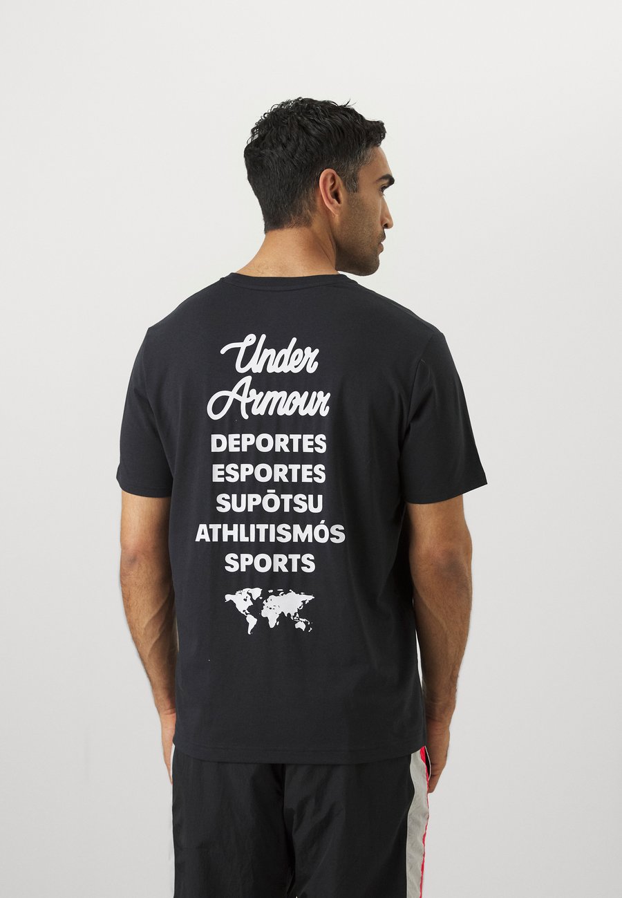 

Спортивная футболка Under Armour Print T-shirt, Black/White/Black
