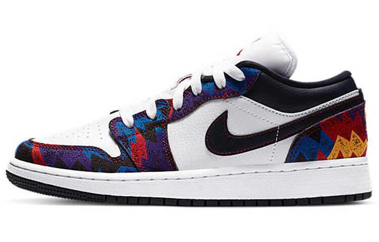 

Кроссовки Jordan 1 Low Nothing But Net GS