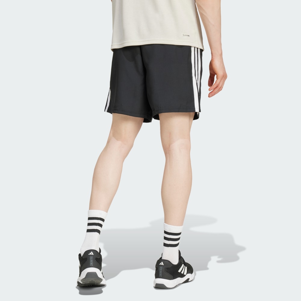 Спортивные шорты Adidas Essentials Training 3-Stripes Woven Shorts, черный — фото 2