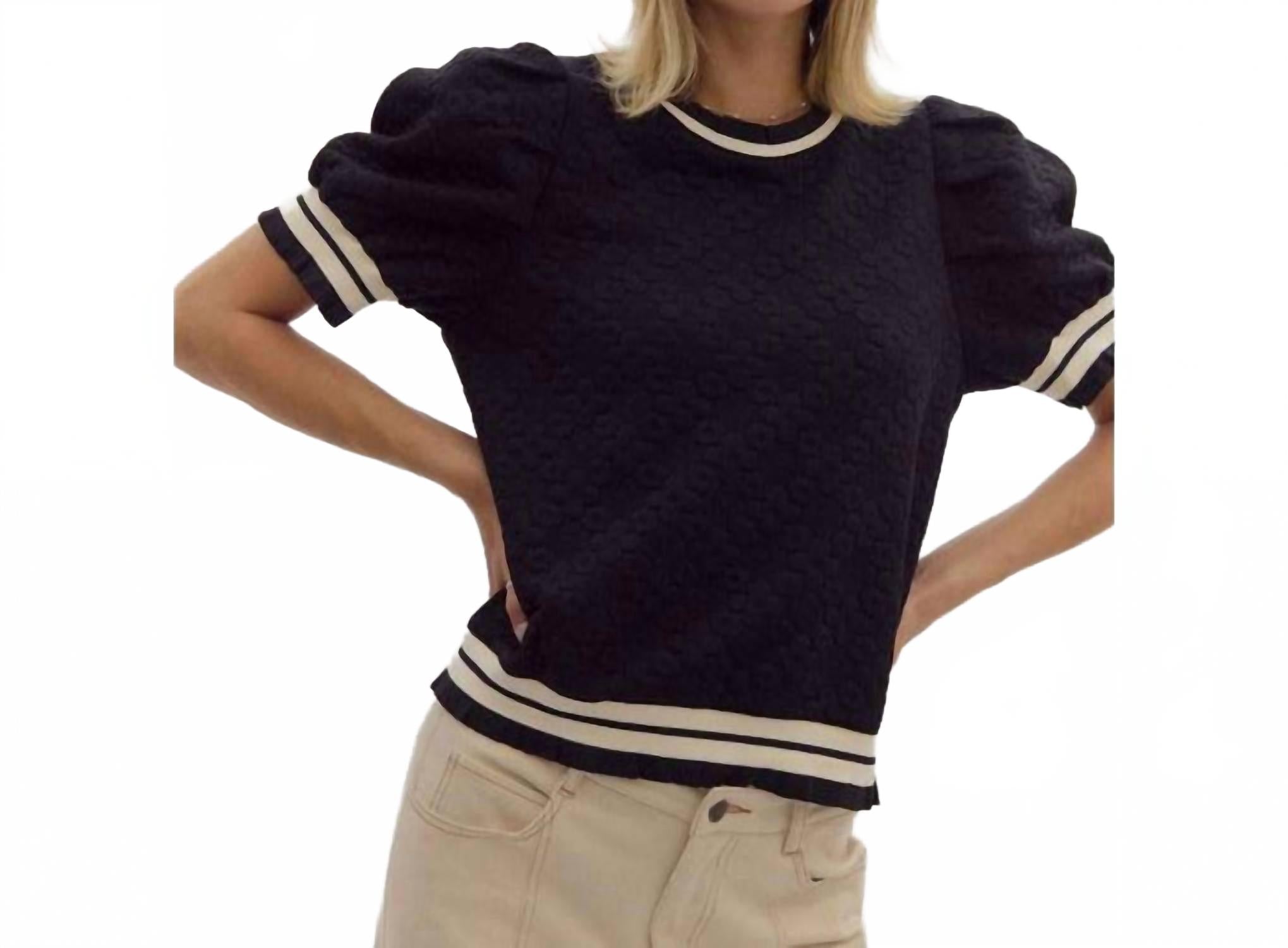 

Топ с короткими рукавами и цветочным принтом, черный Entro, черный