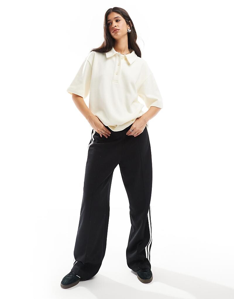 

ASOS DESIGN – Белый очень мягкий свитер-поло оверсайз с воротником-поло