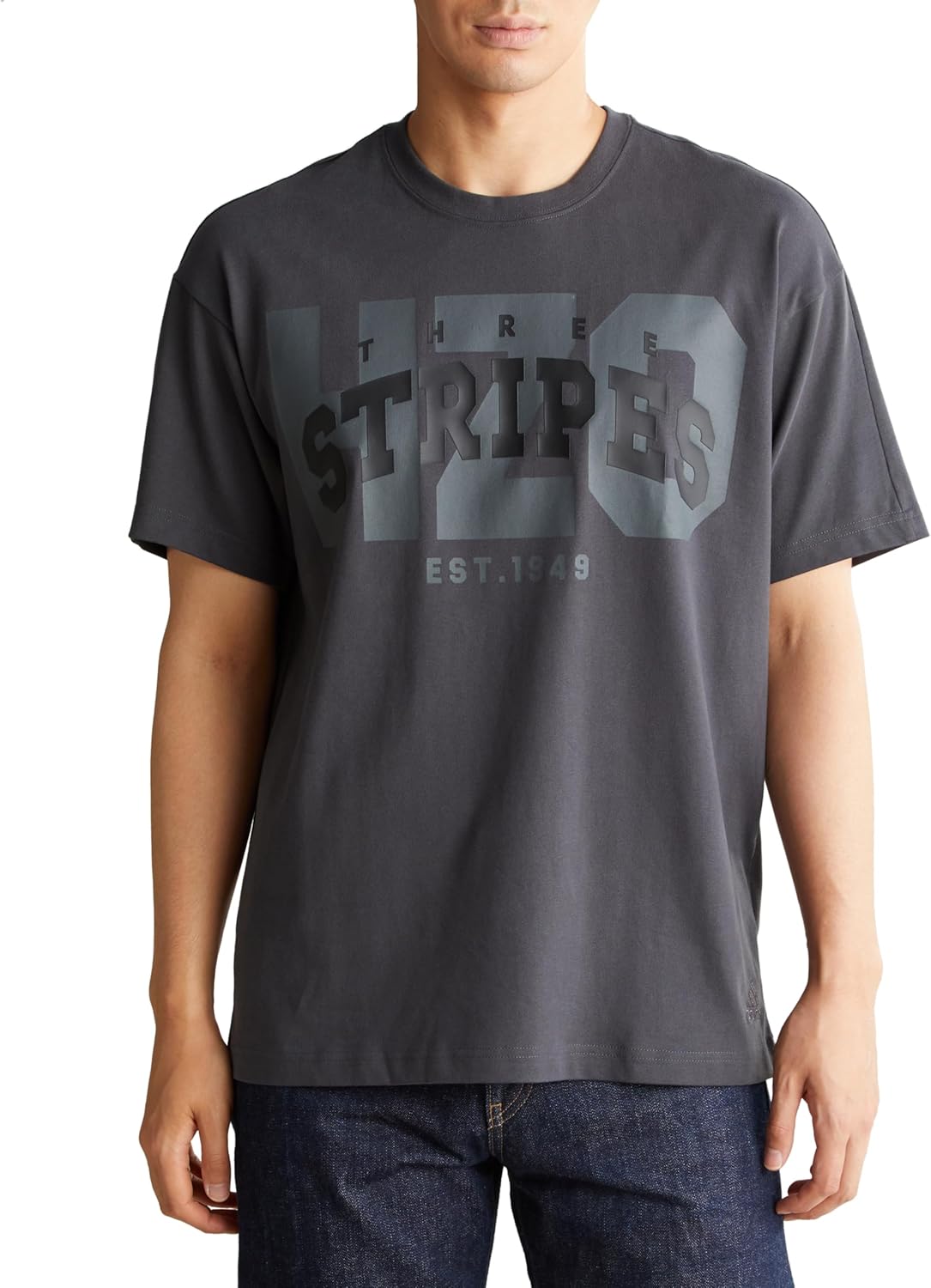 

Мужская футболка Adidas KWX81 с коротким рукавом, из коллекции College Pack, свободного кроя, из однослойного трикотажа