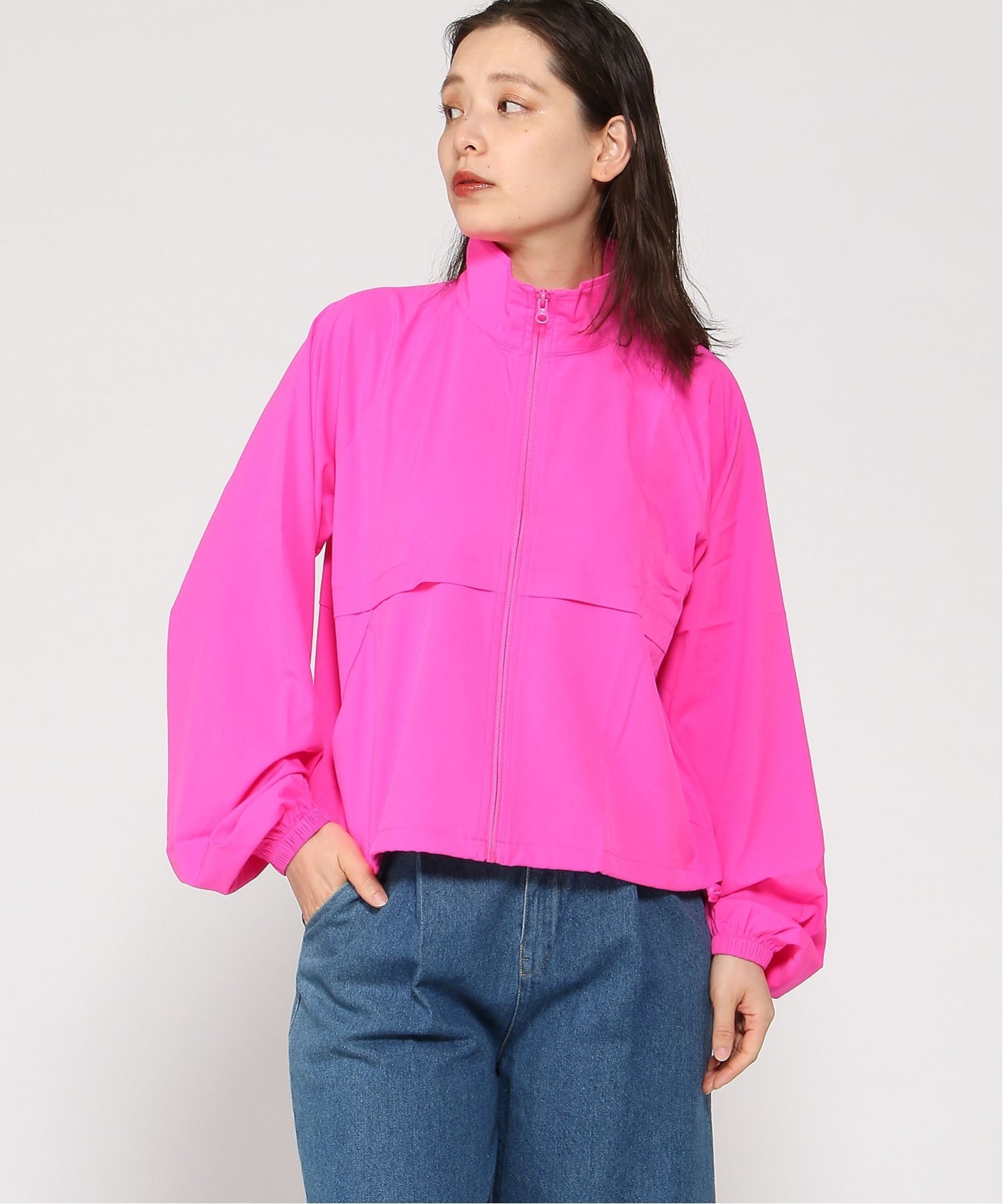 (W) Спортивная куртка GapFit Oversized Runaround GAP, STANDOUT_PINK