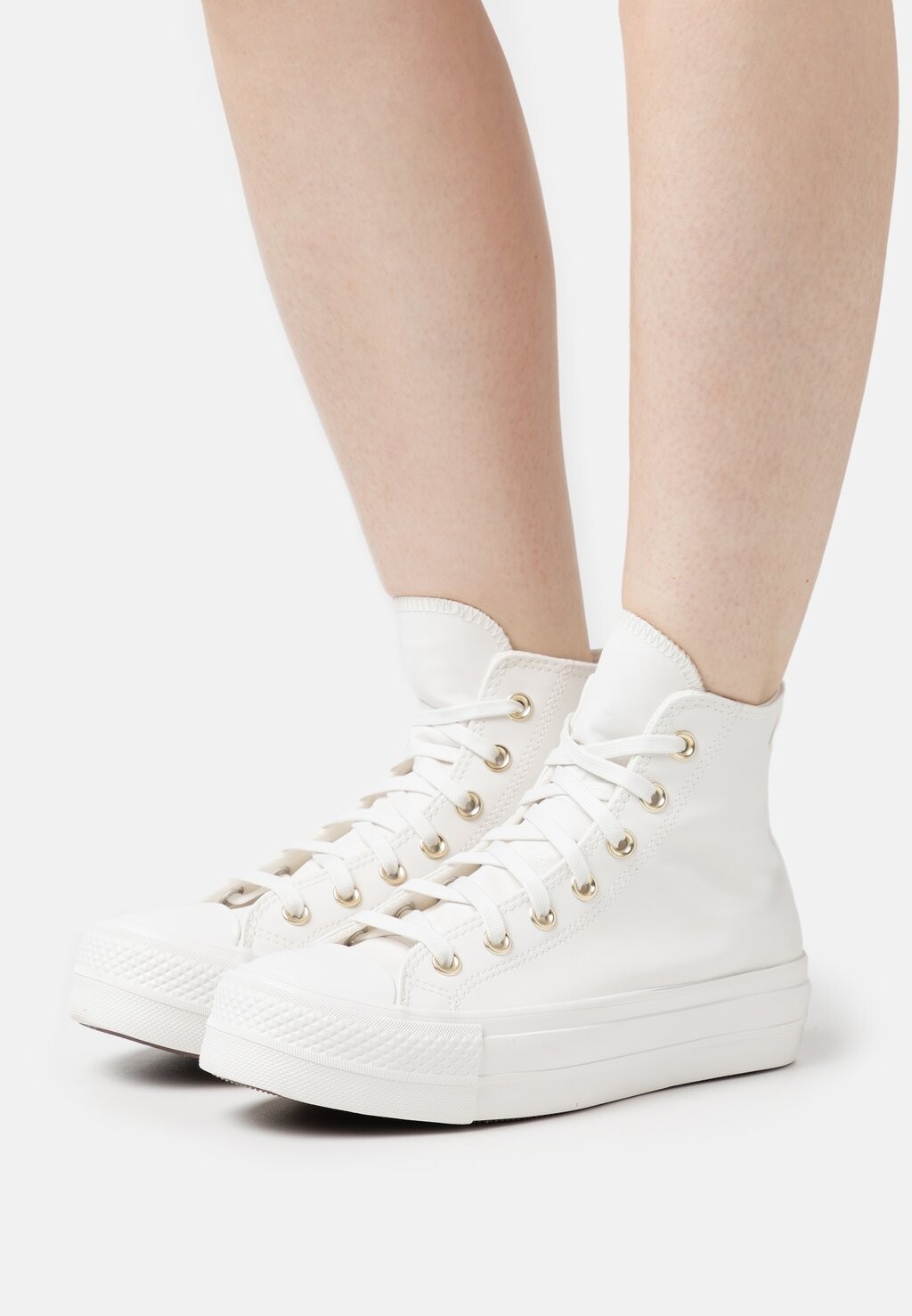 

Высокие кроссовки Converse