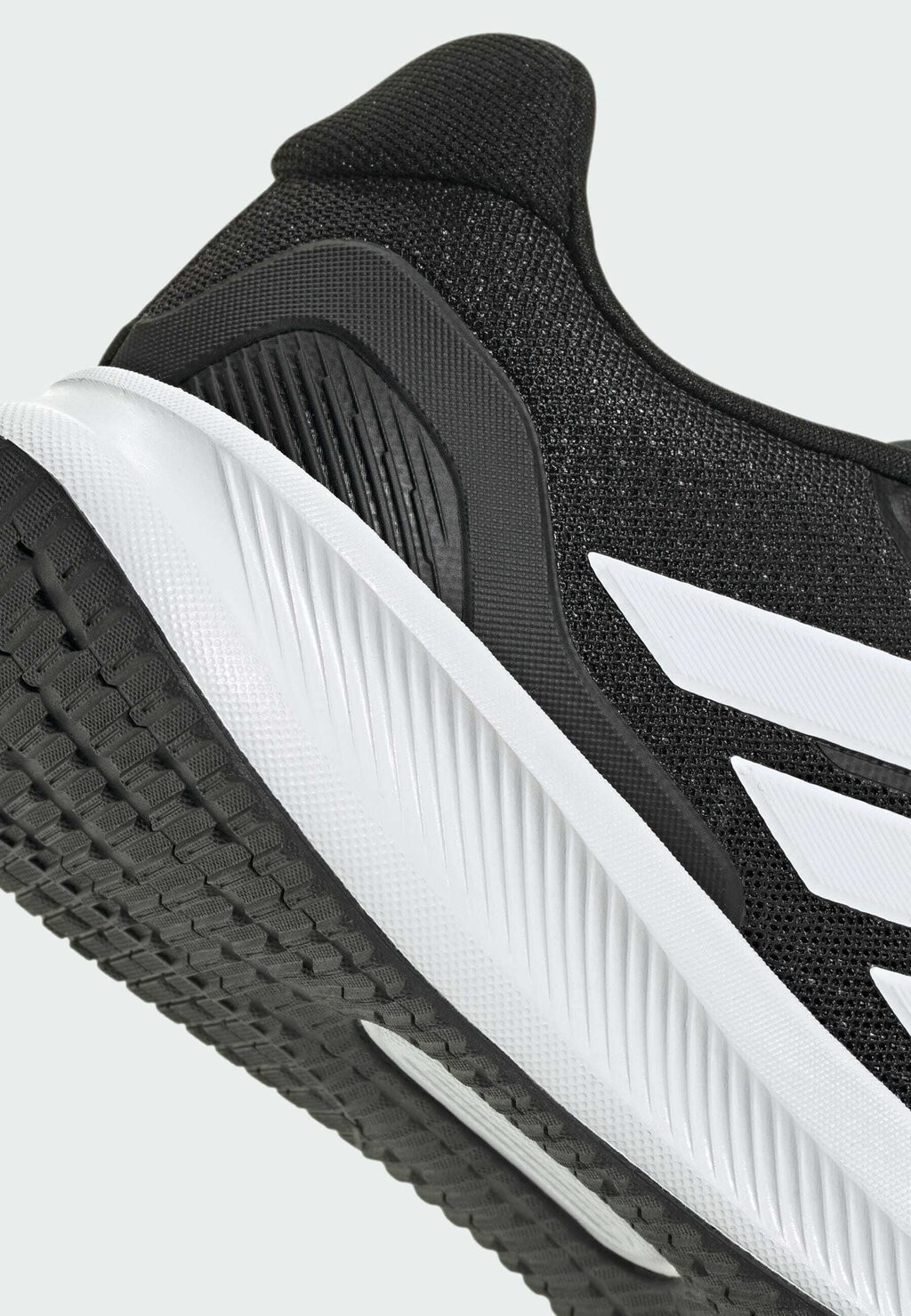 Нейтральные кроссовки FALCON 5 KIDS adidas, черный — фото 4