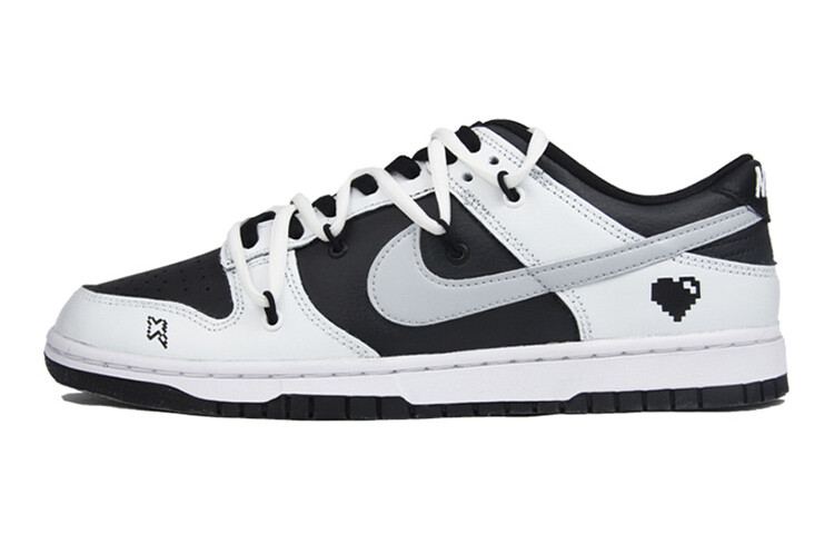 

Кроссовки Nike Dunk Skateboard Shoes Women's Low-Top Black White Gray