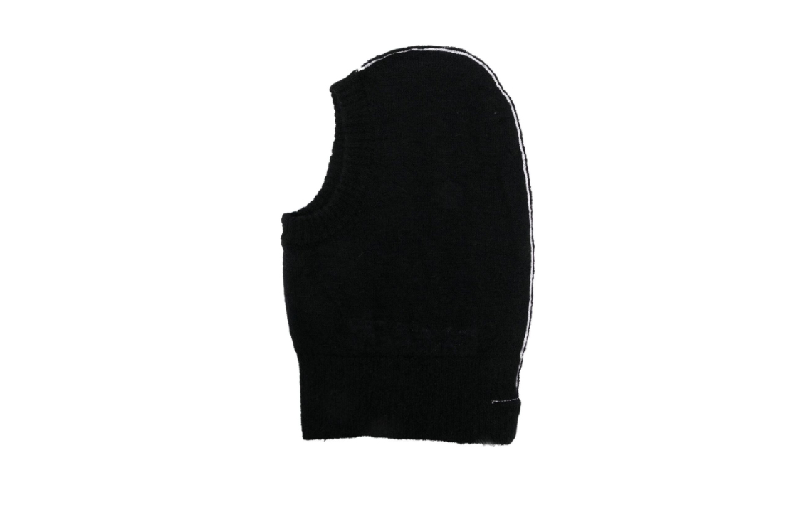 

Шапка Alpaca женская черная MM6 Maison Margiela