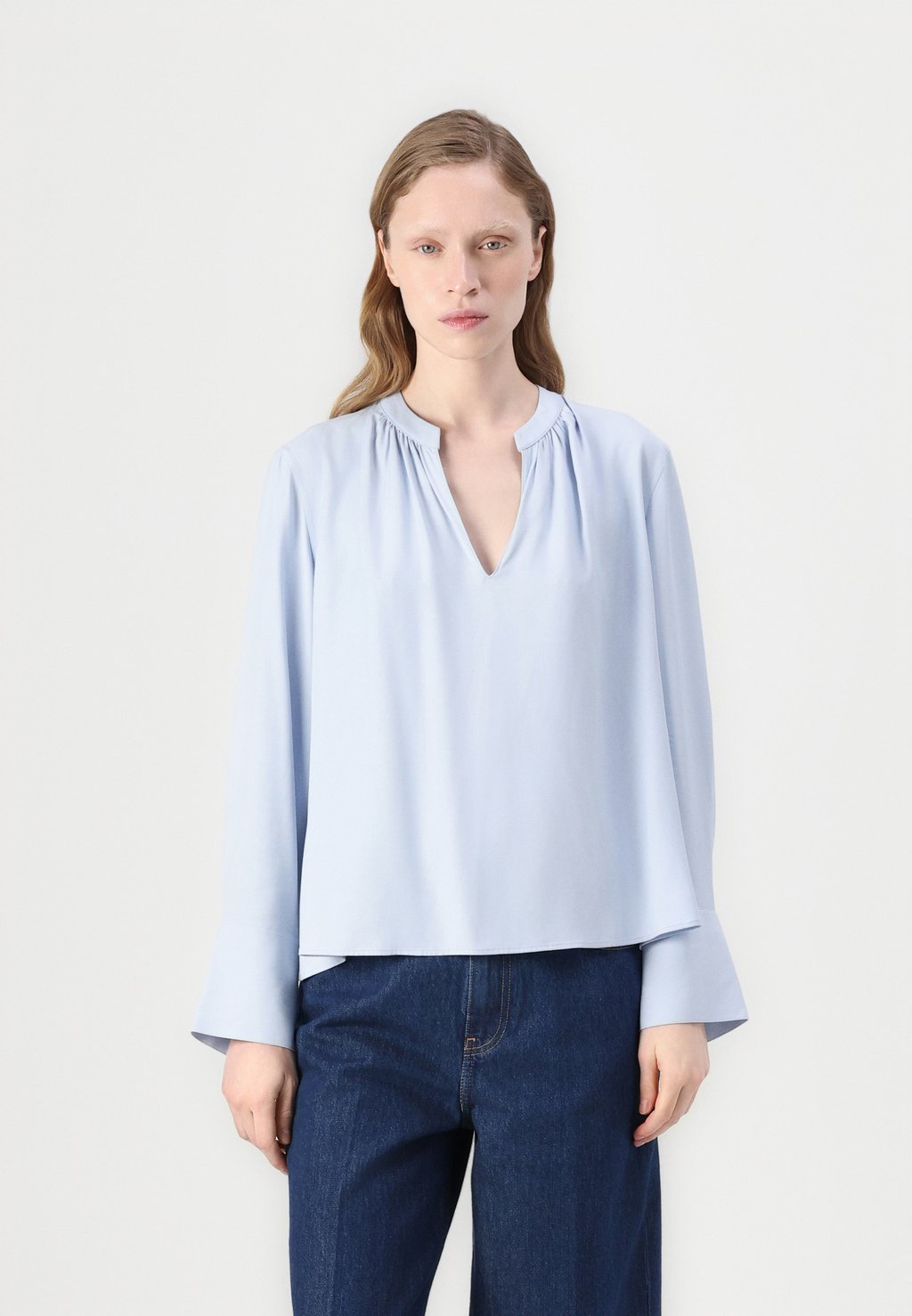

Блуза V NECK BLOUSE Tommy Hilfiger, светло-голубой